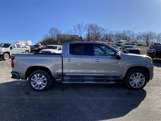 new 2025 Chevrolet Silverado 1500 car, priced at $66,013