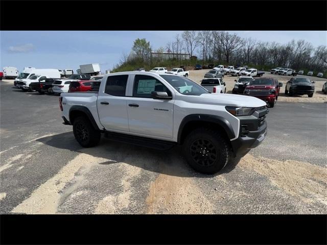new 2025 Chevrolet Colorado car, priced at $43,182