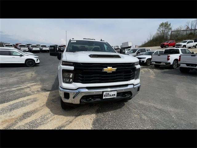 new 2025 Chevrolet Silverado 3500 car, priced at $49,590
