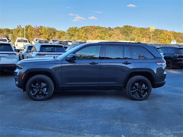 new 2025 Jeep Grand Cherokee car, priced at $41,073