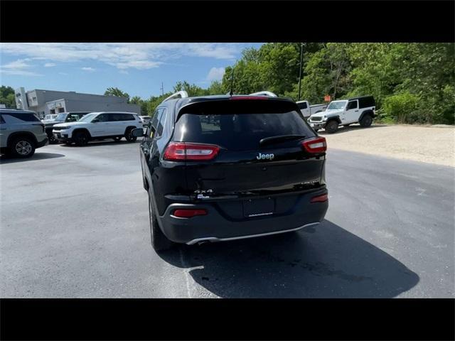 used 2018 Jeep Cherokee car, priced at $15,591