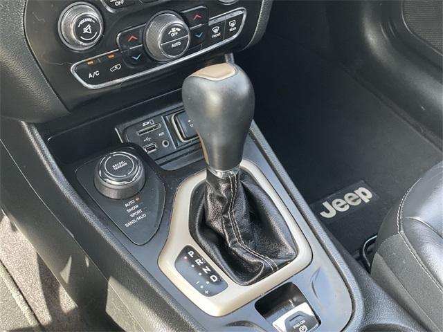 used 2018 Jeep Cherokee car, priced at $15,591