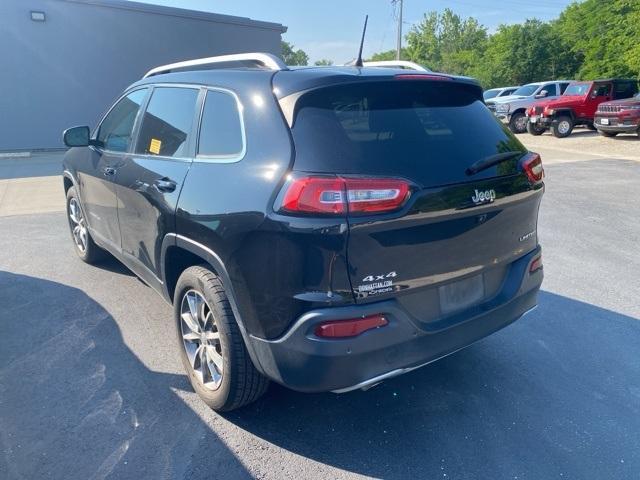 used 2018 Jeep Cherokee car