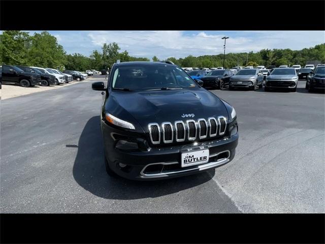 used 2018 Jeep Cherokee car, priced at $15,591