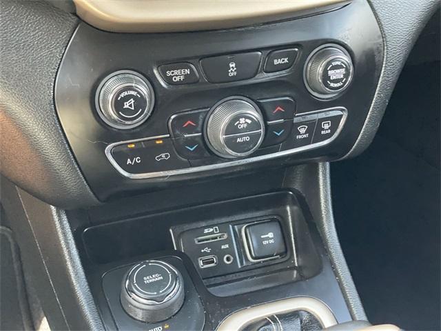 used 2018 Jeep Cherokee car, priced at $15,591