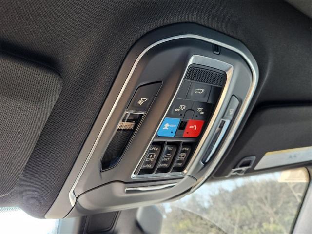 new 2025 Jeep Grand Cherokee L car, priced at $47,606