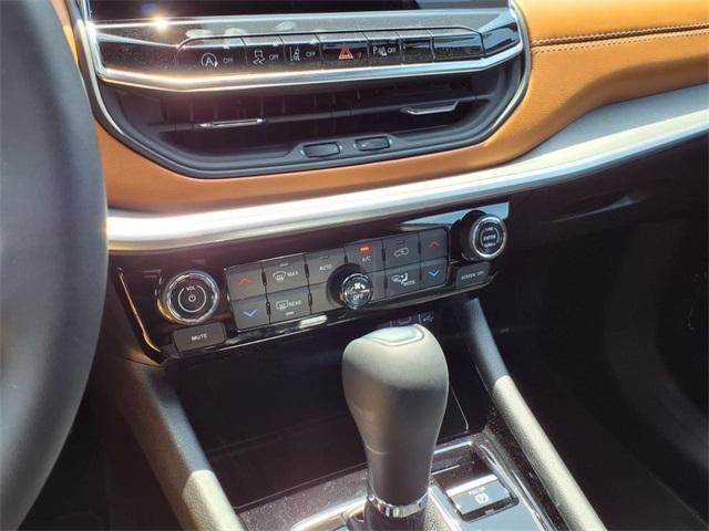new 2025 Jeep Compass car, priced at $30,757