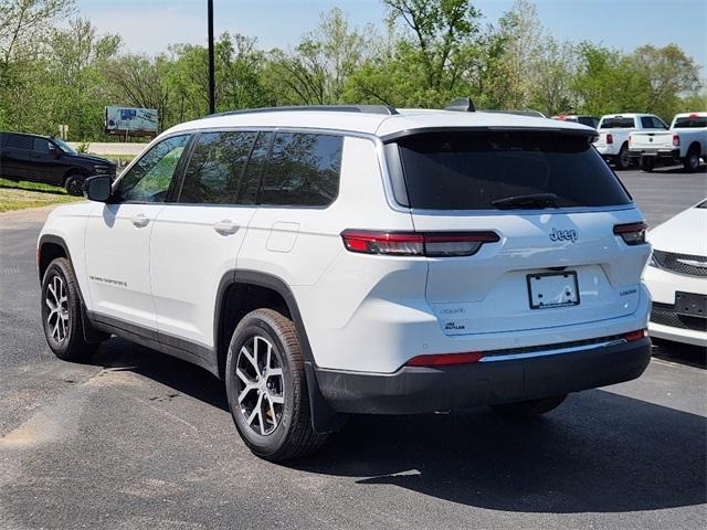 new 2025 Jeep Grand Cherokee L car, priced at $45,215