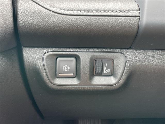 used 2023 GMC Acadia car, priced at $30,864