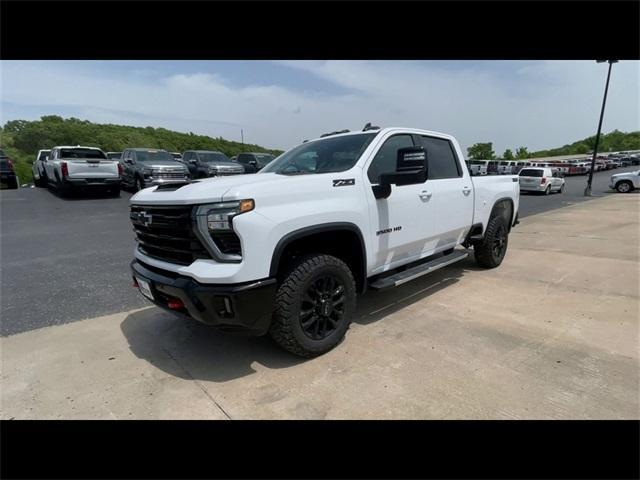 new 2025 Chevrolet Silverado 3500 car, priced at $62,298