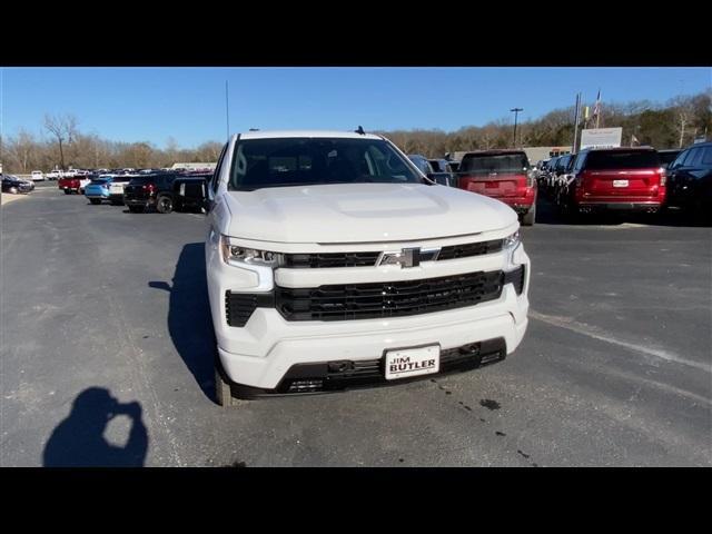 new 2025 Chevrolet Silverado 1500 car, priced at $57,901