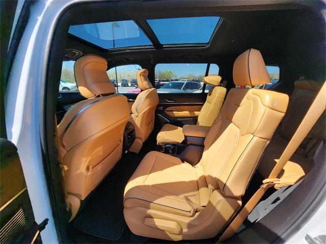 new 2025 Jeep Grand Cherokee L car, priced at $59,642