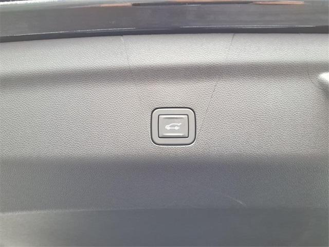 new 2025 Chevrolet Tahoe car, priced at $73,695