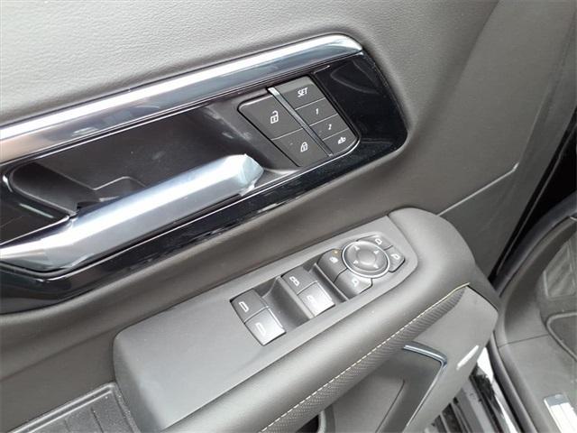 new 2025 Chevrolet Tahoe car, priced at $73,695