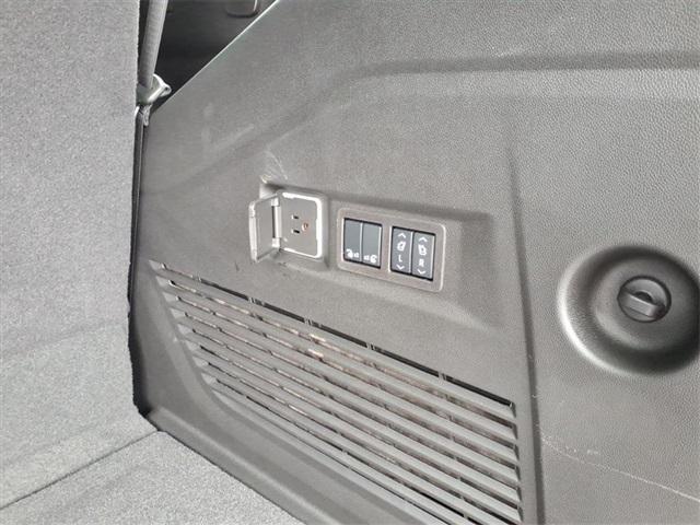 new 2025 Chevrolet Tahoe car, priced at $73,695