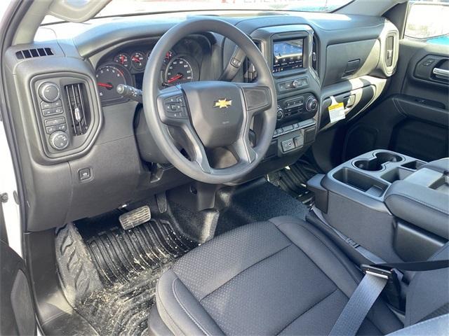 new 2025 Chevrolet Silverado 1500 car, priced at $40,020