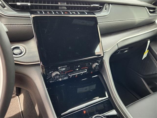 new 2025 Jeep Grand Cherokee L car, priced at $44,497