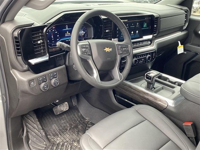 new 2025 Chevrolet Silverado 1500 car, priced at $58,202