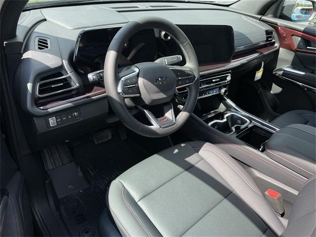 new 2026 Chevrolet Traverse car, priced at $50,345