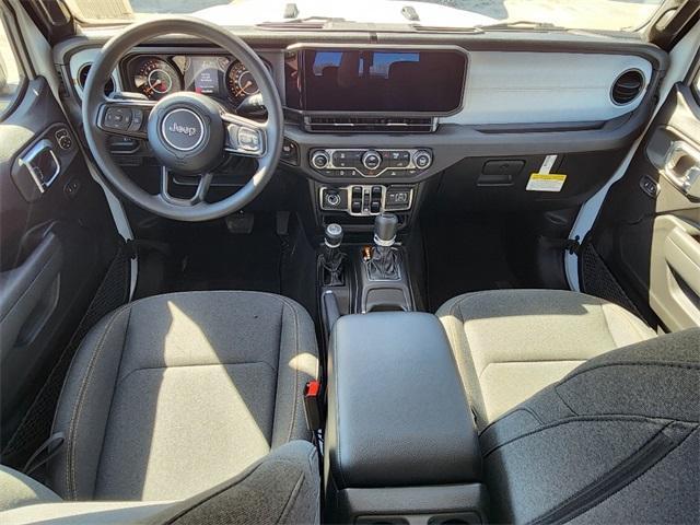 new 2025 Jeep Gladiator car, priced at $36,457