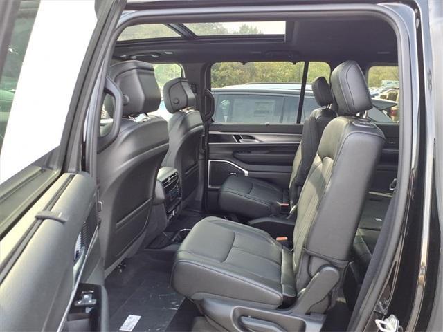 new 2025 Jeep Wagoneer L car, priced at $75,170