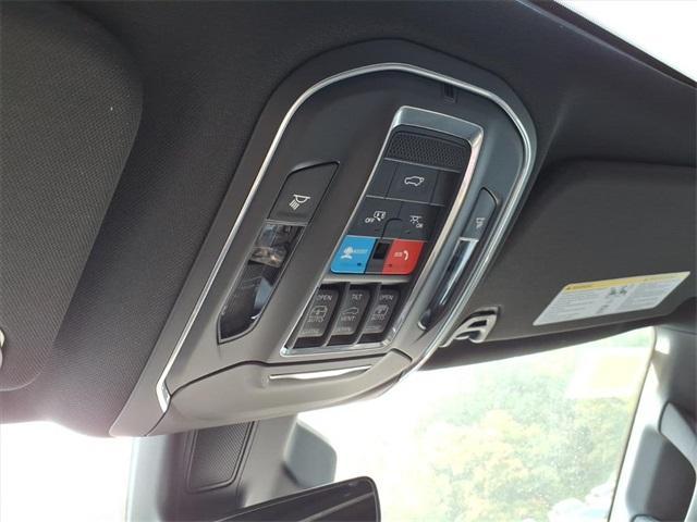 new 2025 Jeep Wagoneer L car, priced at $75,170
