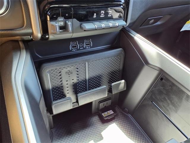new 2025 Ram 1500 car, priced at $47,676