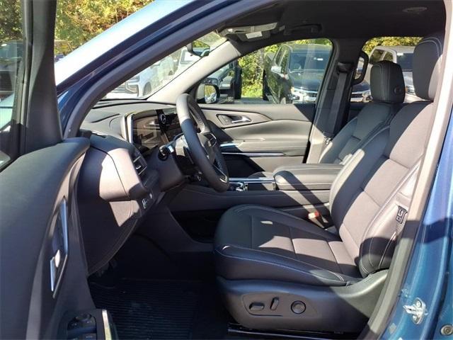 new 2026 Chevrolet Traverse car, priced at $43,557