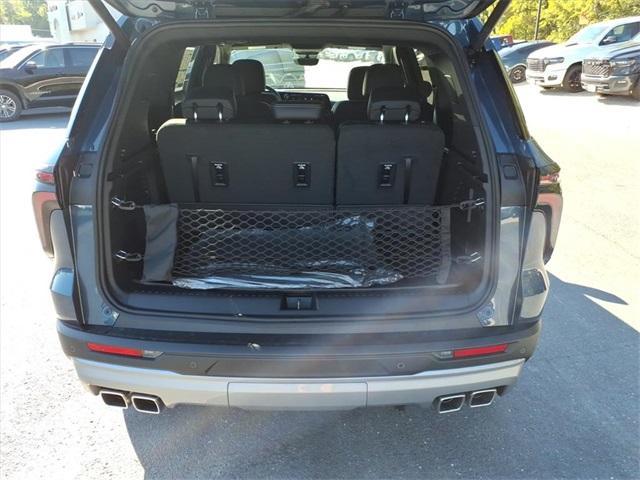 new 2026 Chevrolet Traverse car, priced at $43,557