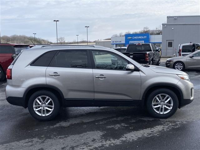 used 2015 Kia Sorento car, priced at $10,172