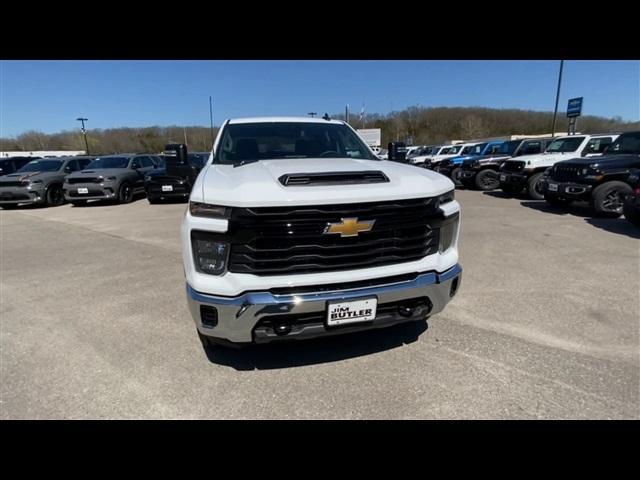 new 2024 Chevrolet Silverado 2500 car, priced at $61,108