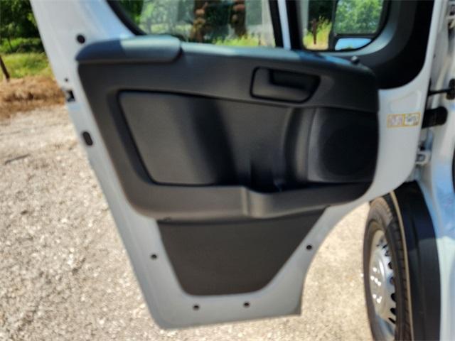 new 2025 Ram ProMaster 2500 car, priced at $44,768