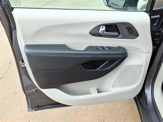 used 2022 Chrysler Pacifica car, priced at $29,888