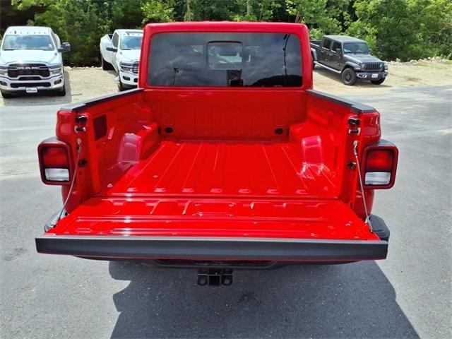 new 2025 Jeep Gladiator car, priced at $41,586