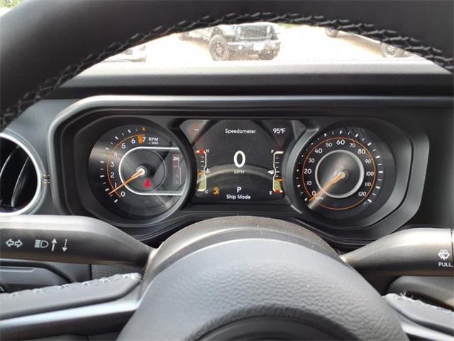 new 2025 Jeep Gladiator car, priced at $41,586