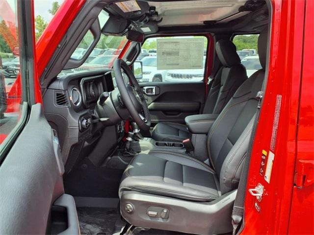 new 2025 Jeep Gladiator car, priced at $41,586