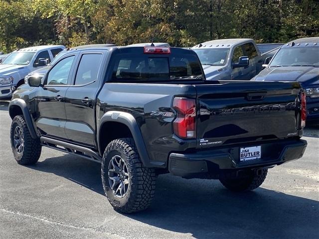 new 2024 Chevrolet Colorado car, priced at $52,635