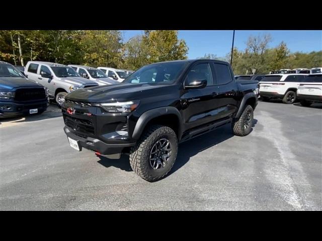 new 2024 Chevrolet Colorado car, priced at $52,635