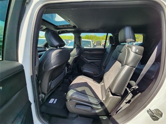 new 2025 Jeep Grand Cherokee L car, priced at $42,856