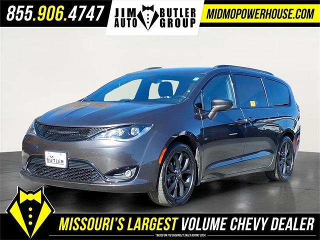 used 2020 Chrysler Pacifica car, priced at $17,960