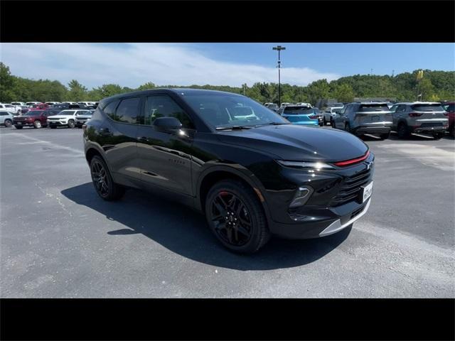 new 2025 Chevrolet Blazer car, priced at $35,432