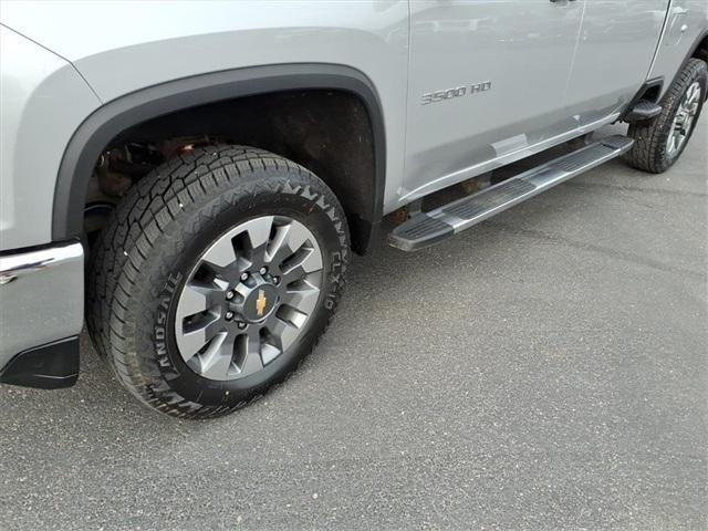 used 2022 Chevrolet Silverado 3500 car, priced at $43,391