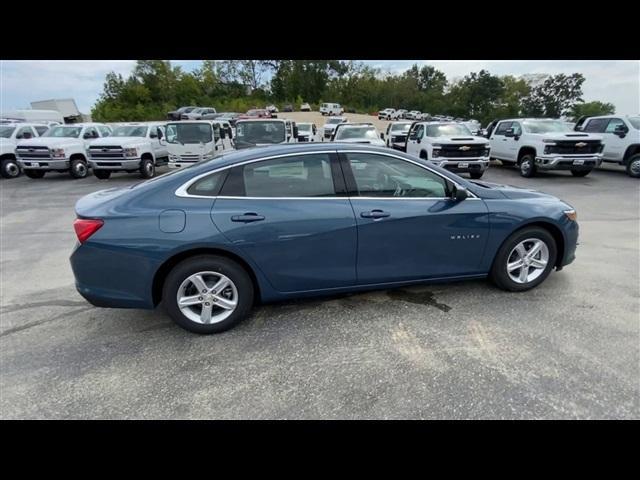 new 2025 Chevrolet Malibu car, priced at $25,170