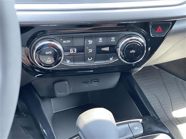 new 2025 Chevrolet Trax car, priced at $26,704