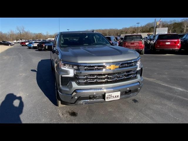 new 2025 Chevrolet Silverado 1500 car, priced at $58,152