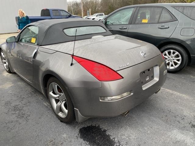 used 2007 Nissan 350Z car, priced at $12,750