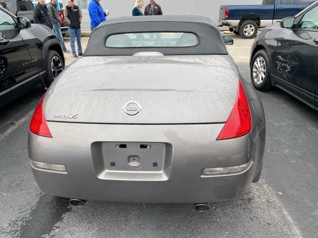 used 2007 Nissan 350Z car, priced at $12,750