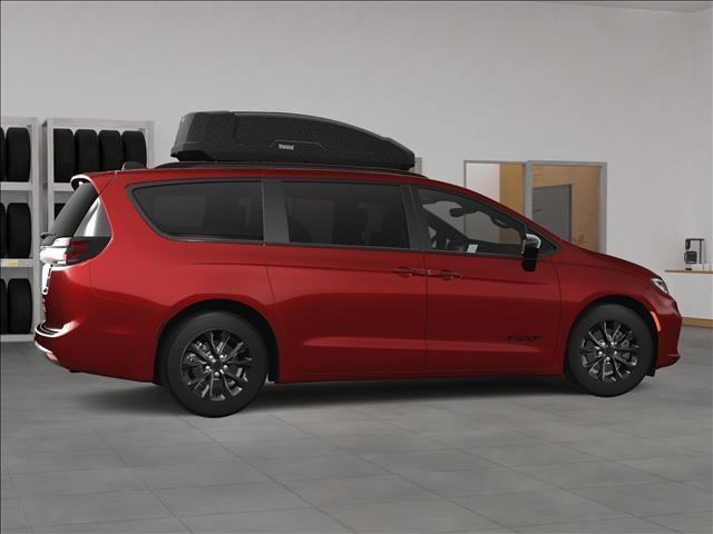 new 2025 Chrysler Pacifica car, priced at $39,611