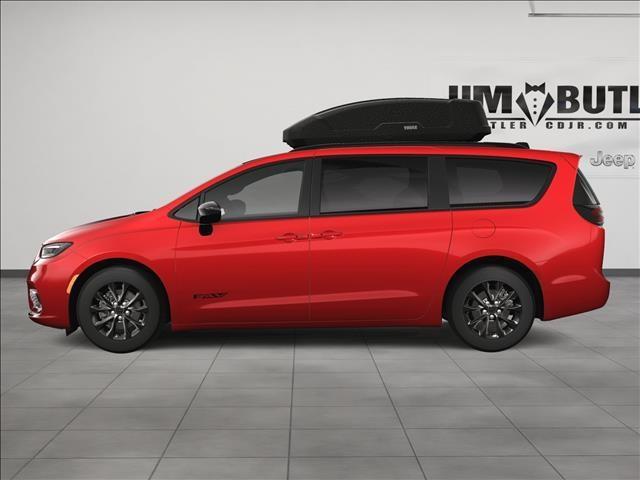 new 2025 Chrysler Pacifica car, priced at $39,611