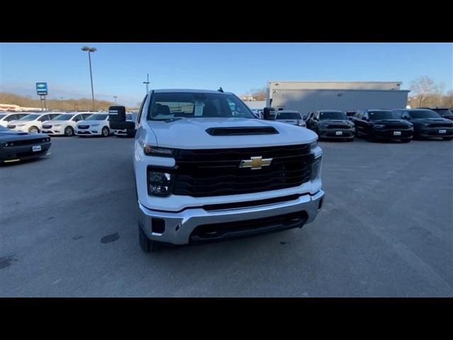 new 2024 Chevrolet Silverado 2500 car, priced at $60,868